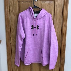 Under Armour sweatshirt with hood